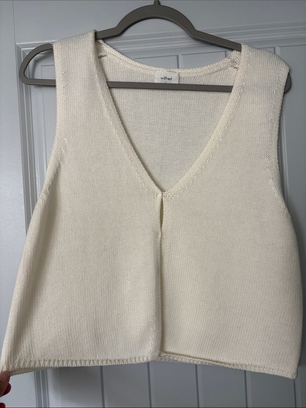 Wilfred Cream V-Neck Knit Shell